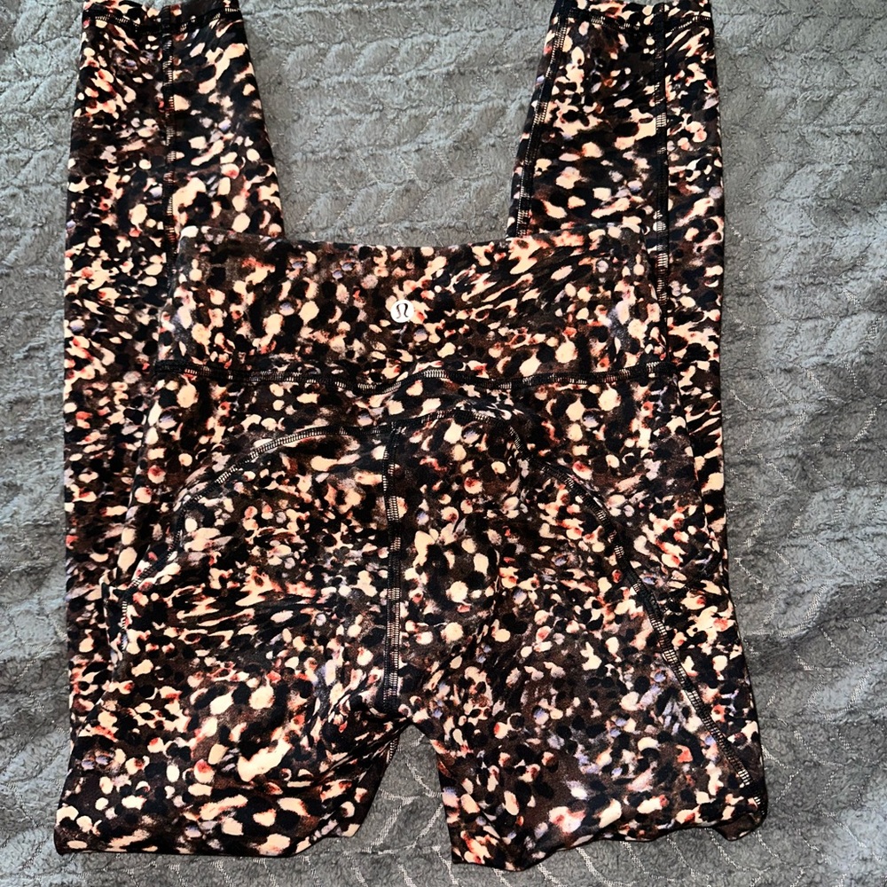 Lululemon invigorate high rise size 2